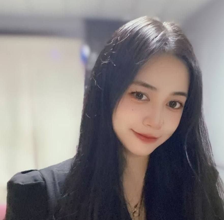 #重庆财大 #夏兹热丽 高颜值新疆大学妹后入吃鸡不雅视频曝光
