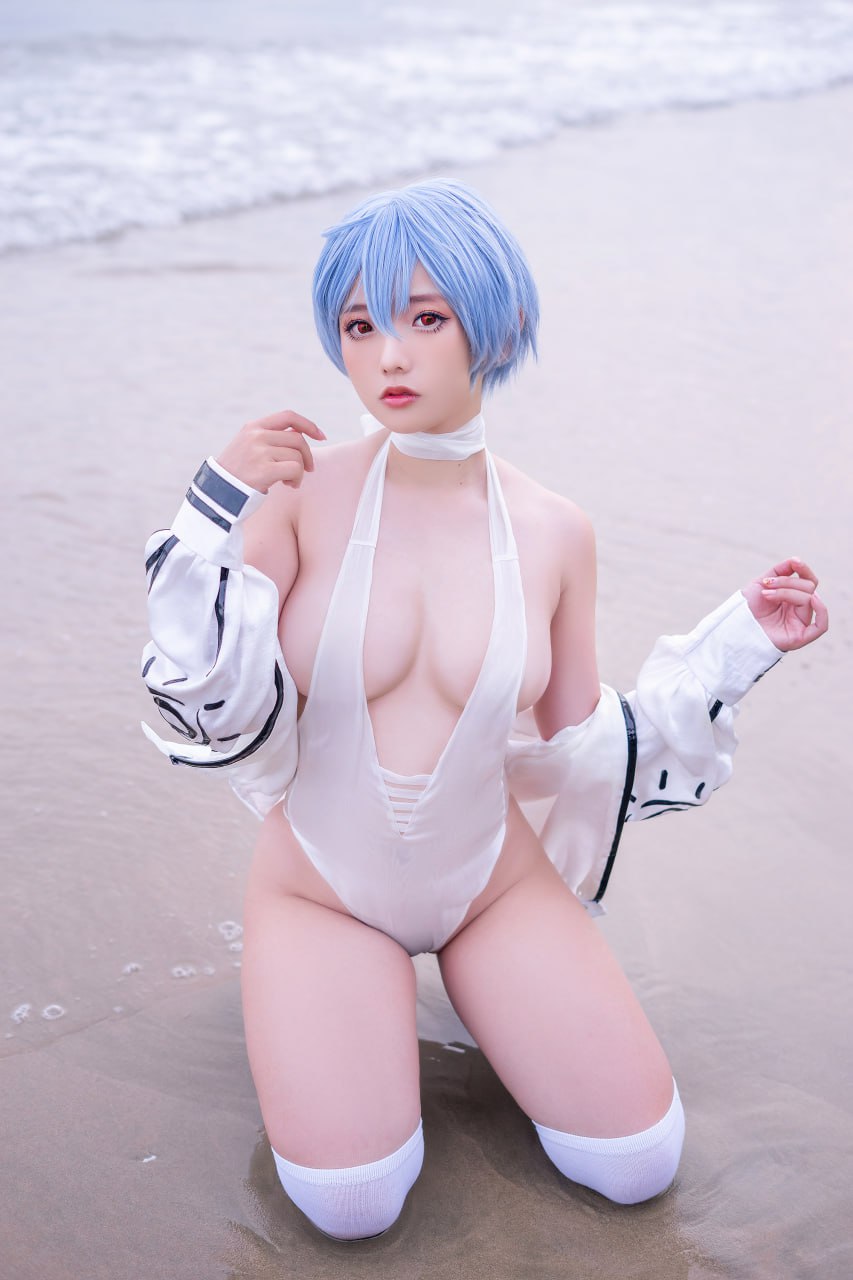 #MessieHuang #泳衣 #死库水 #白丝 Rei - 图片
