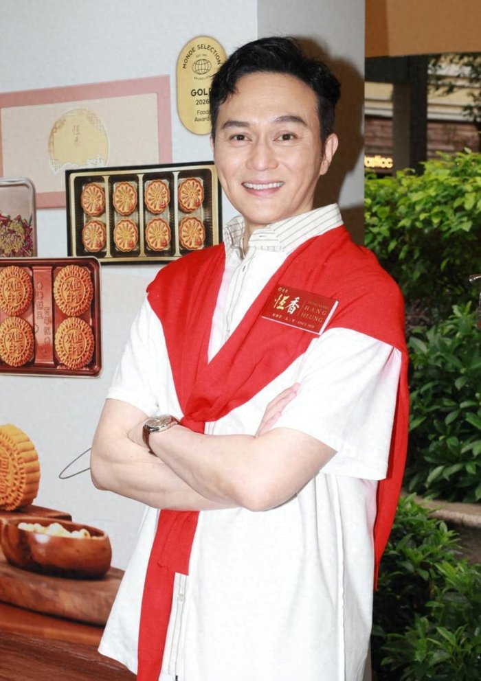 张智霖回应19岁儿子像袁咏仪，称全家纯天然，儿子凭实力入选乐队