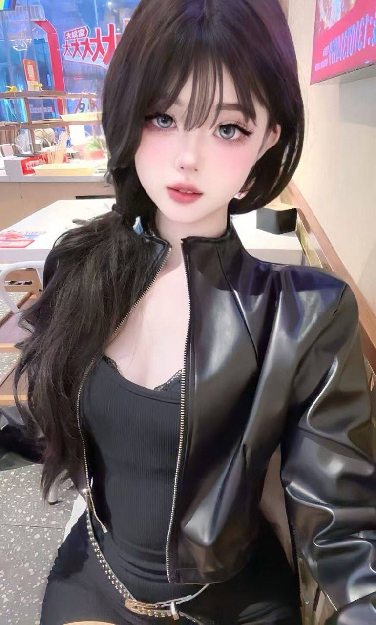 ouo_tian-小恬推特网红精神小妹嫩穴情趣高颜值粉嫩短裙身材展示coser找刺激 - 图片