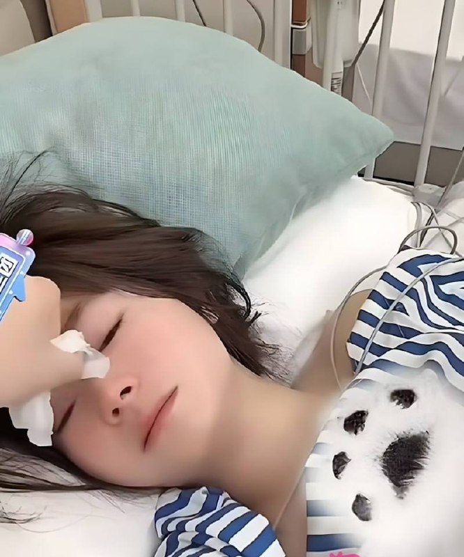 吃瓜抖音百万网红安静公主遇渣男肛裂 - 图片