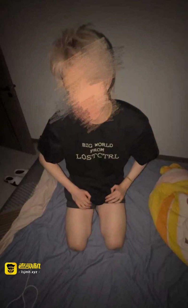 抖音网红一天出婚内轨拔丝光年让其怀孕 老婆小郑嘻嘻也出轨并反咬一口舆论引导网爆 - 图片