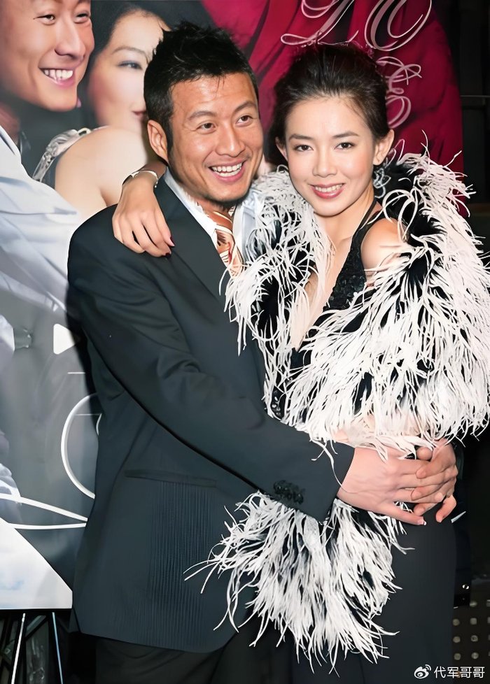 55岁林美贞近况曝光！与孙兴三婚三离，如今保持单身与儿子相依为命