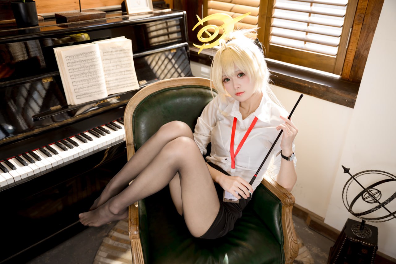 #九柒喵  #制服  #丝袜 #coser 笑面ol全图 - 图片