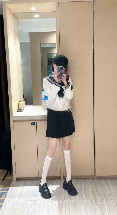 推特女神林绾绾身材太绝！御姐风情性感大长腿最美口交视频