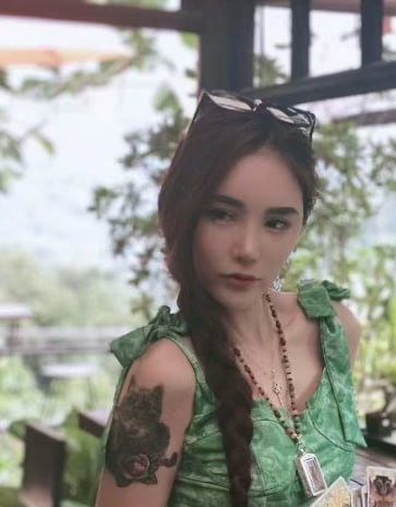 抖音26万粉网红梦楠一对一裸聊私拍 前龙珠平台人气女主播 各种发骚上演极致诱惑 - 图片