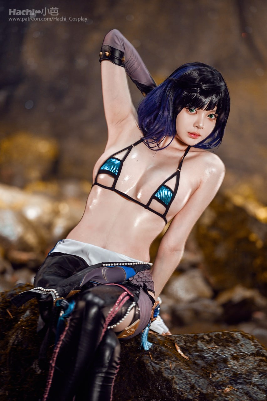 #Hachi_小芭  #coser #内衣 原神 夜兰 - 图片