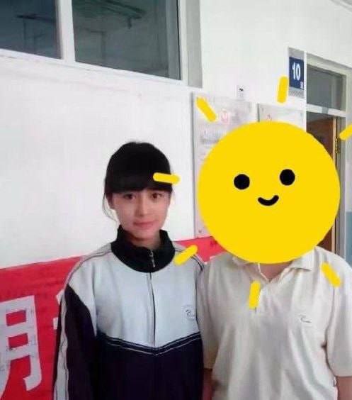#重庆财大 #夏兹热丽 高颜值新疆大学妹后入吃鸡不雅视频曝光 - 图片