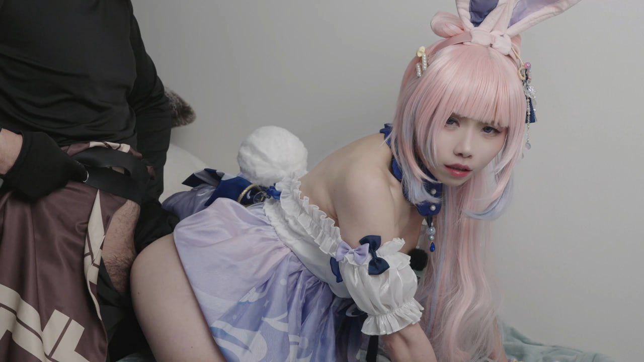 穿着cos服真是太有感觉了！草死你个原批！
