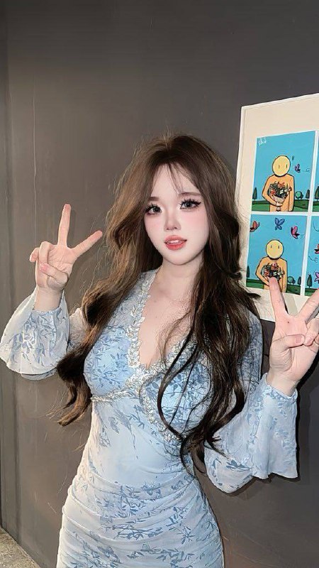 ouo_tian-小恬推特网红精神小妹嫩穴情趣高颜值粉嫩短裙身材展示coser找刺激