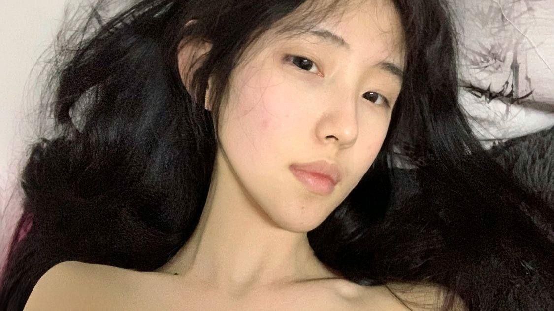 张人o抖音号： zxzmj1471470 网红在校美女大学生，自慰口交自拍视频 - 图片