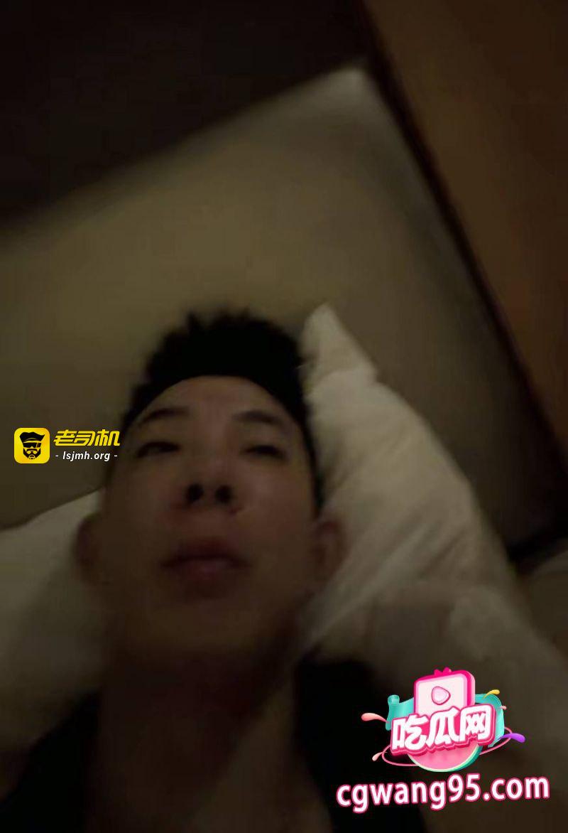 抖音网红基佬胡宾果 聚众群p捅屁股 现场视频流出后被警方抓捕 - 图片