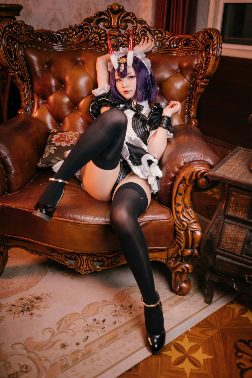 精选福利姬 cos 花铃 FGO女仆 黑丝高跟大尺度诱惑写真合集 - 图片