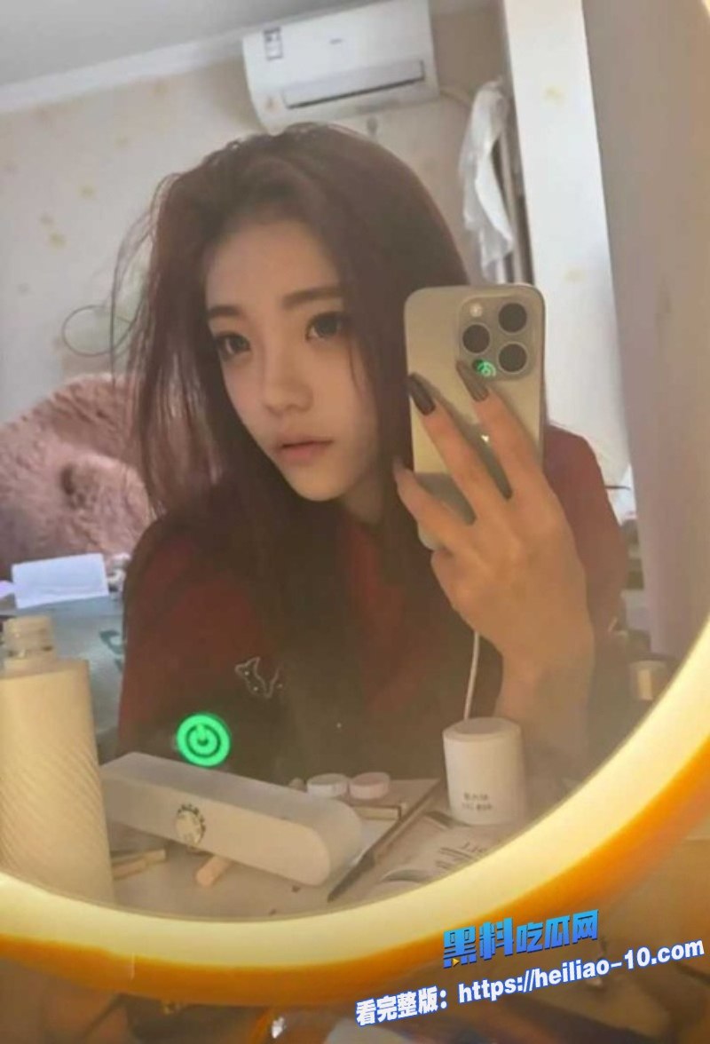 抖音主播 然后的然 直播PK输了做惩罚 边脱边笑超淫荡 全裸完整版视频曝光！全网万人求 吃瓜必看！ - 图片