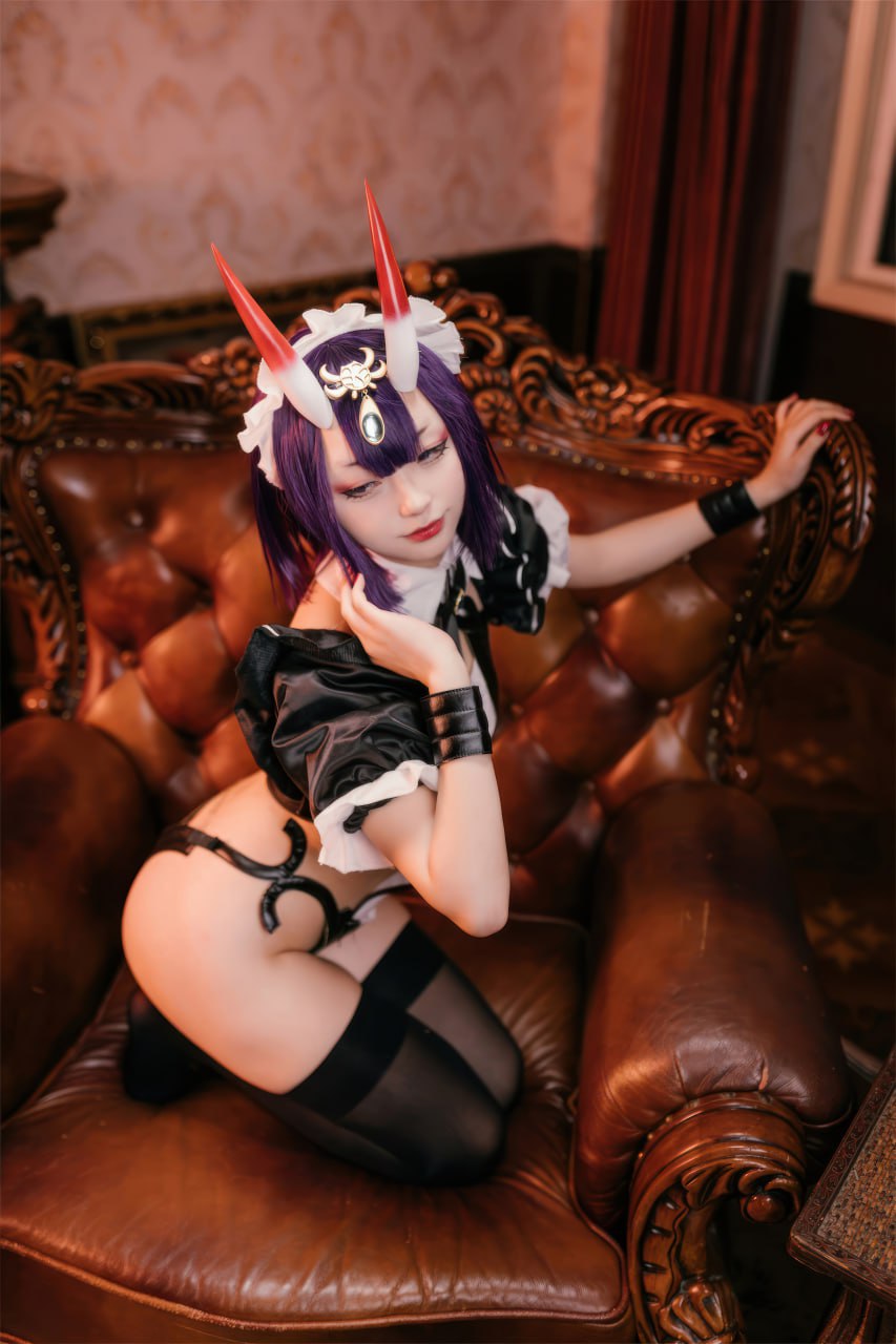 精选福利姬 cos 花铃 FGO女仆 黑丝高跟大尺度诱惑写真合集 - 图片