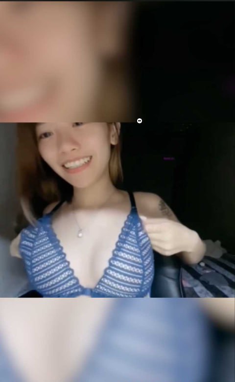 抖音30万粉丝反差母狗黄小唐早期下海当福利姬的大尺度付费定制私密福利视频流出 - 图片