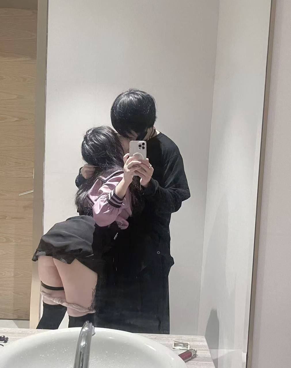 抖音网红吉他张 小帕 不雅啪啪视频曝光