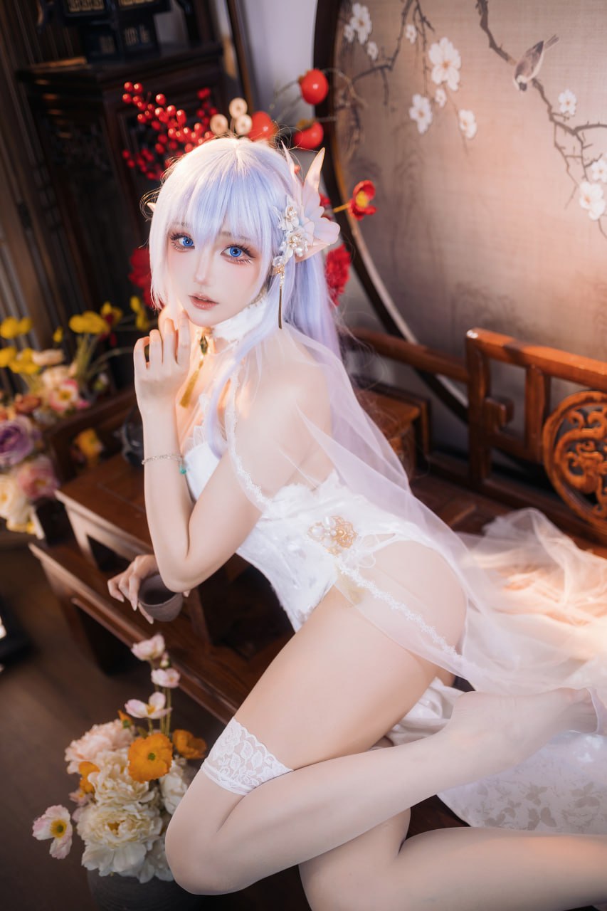 #瓜希酱 #白丝 #coser - 图片