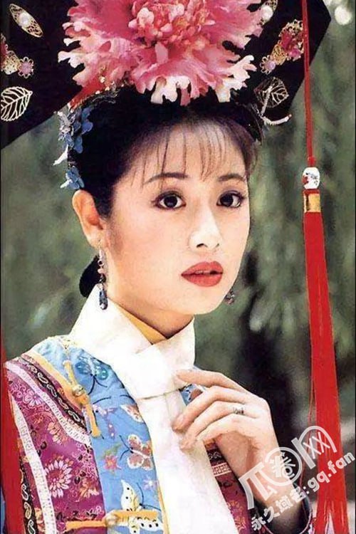 早期林心如大尺度浴室比基尼写真曝光，搔首弄姿