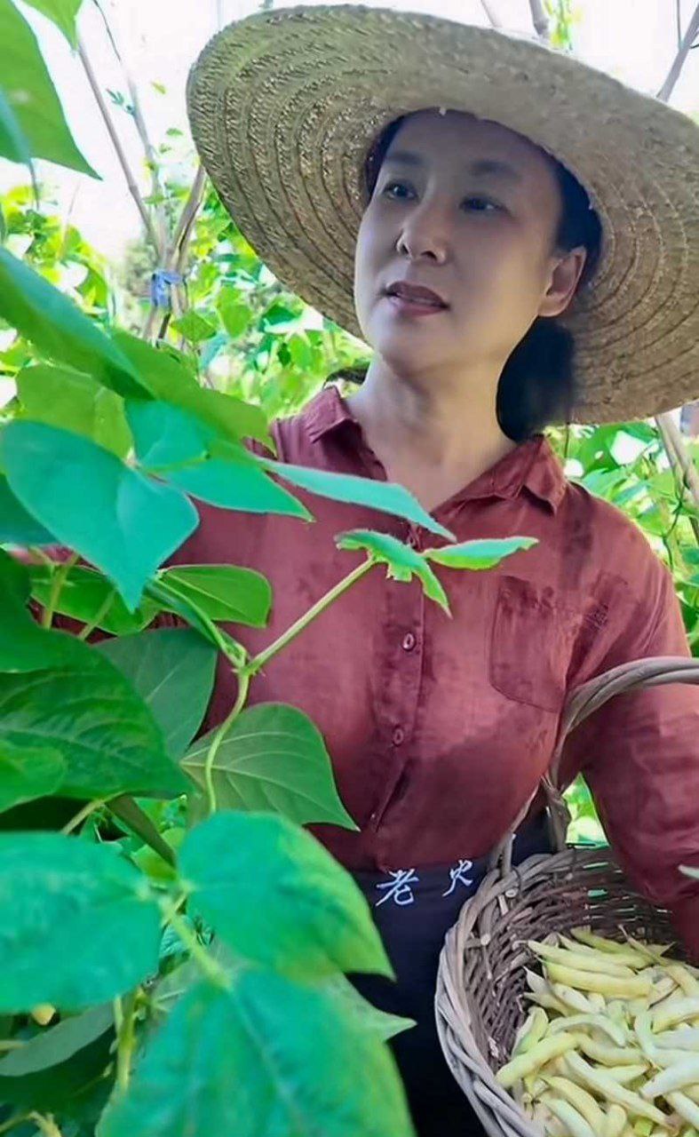 乡村爱情谢广坤扮演者 唐鉴军 被两位前妻实锤曝光 婚内出轨私生活混乱不雅信息流出！ - 图片